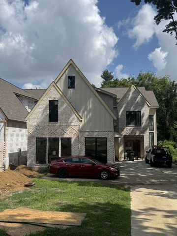 940 Battlefield Dr, Nashville, TN 37204