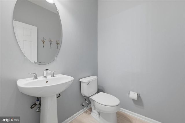 25176 WHIPPOORWILL TER, Chantilly, VA 20152