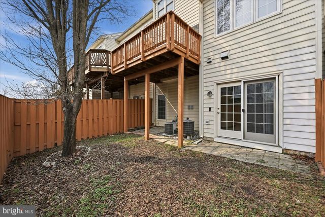 25176 WHIPPOORWILL TER, Chantilly, VA 20152