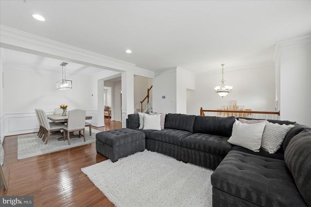 25176 WHIPPOORWILL TER, Chantilly, VA 20152