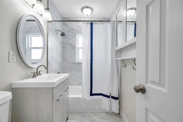 4000 10TH AVENUE N, St Petersburg, FL 33713