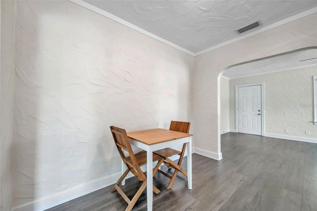 4000 10TH AVENUE N, St Petersburg, FL 33713