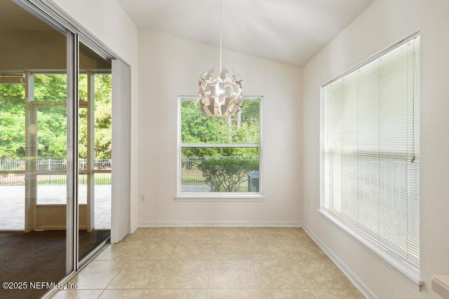 9080 SWEET TREE Trail, Jacksonville, FL 32256