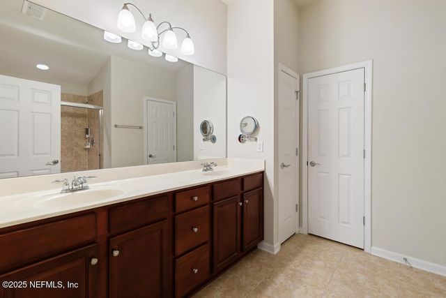 9080 SWEET TREE Trail, Jacksonville, FL 32256