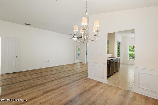 9080 SWEET TREE Trail, Jacksonville, FL 32256
