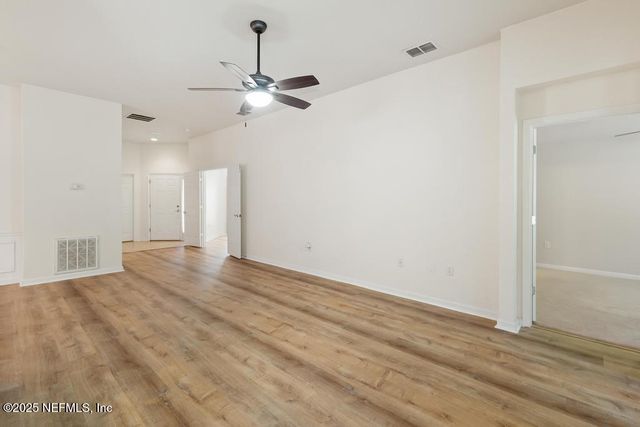 9080 SWEET TREE Trail, Jacksonville, FL 32256