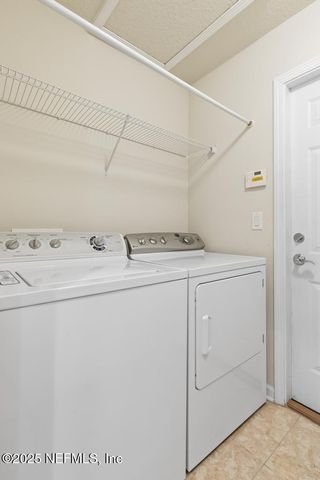 9080 SWEET TREE Trail, Jacksonville, FL 32256