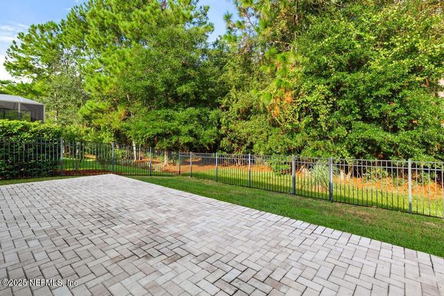 9080 SWEET TREE Trail, Jacksonville, FL 32256
