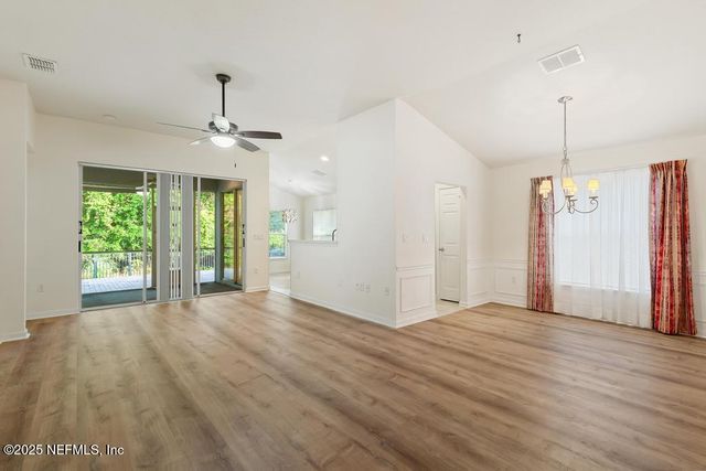 9080 SWEET TREE Trail, Jacksonville, FL 32256