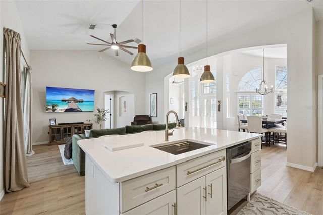 3215 COUNTRYSIDE VIEW DR, St Cloud, FL 34772