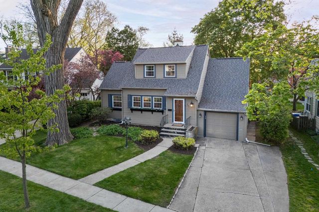 131 Kensington Drive, Madison, WI 53704