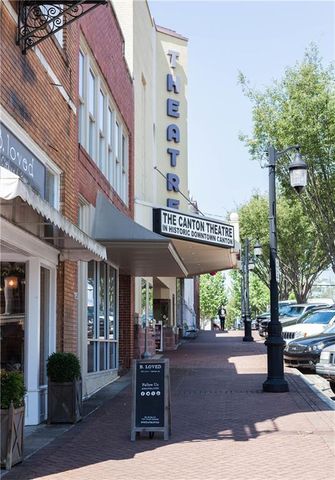 204 Village Overlook J2, Canton, GA 30114