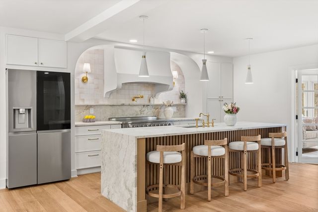 61 Meadowbrook Road, Carlisle, MA 01741