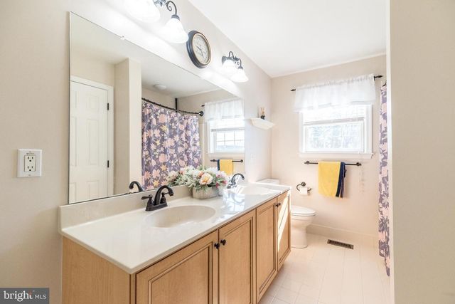 2611 BRIDLE PATH RD, East Norriton, PA 19403