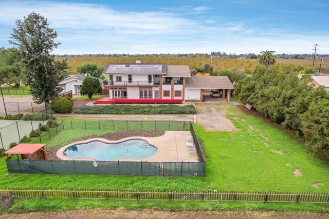 5766 N Alpine Rd, Stockton, CA 95215