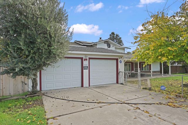 5766 N Alpine Rd, Stockton, CA 95215