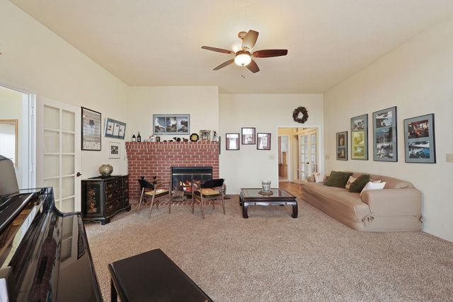 5766 N Alpine Rd, Stockton, CA 95215