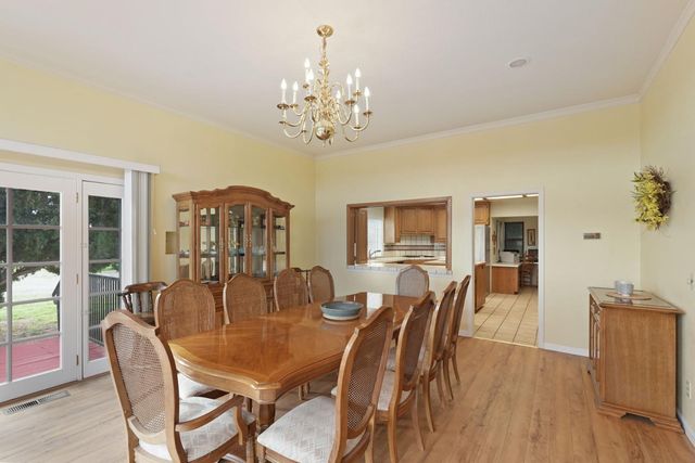 5766 N Alpine Rd, Stockton, CA 95215