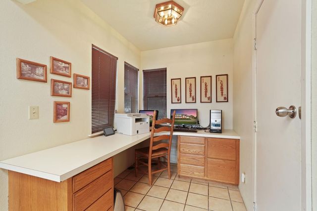 5766 N Alpine Rd, Stockton, CA 95215