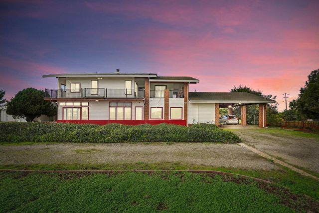 5766 N Alpine Rd, Stockton, CA 95215