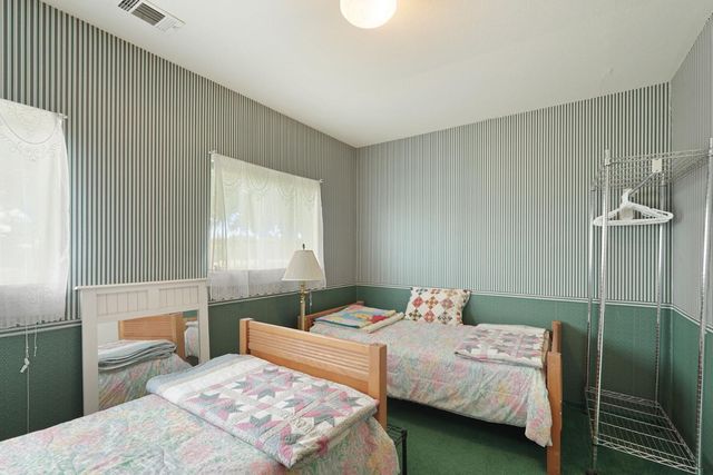 5766 N Alpine Rd, Stockton, CA 95215