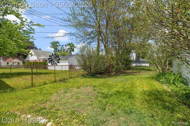 23034 Madison Street, Dearborn, MI 48124