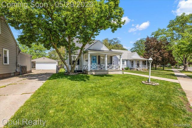 23034 Madison Street, Dearborn, MI 48124