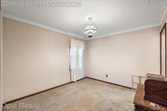 23034 Madison Street, Dearborn, MI 48124