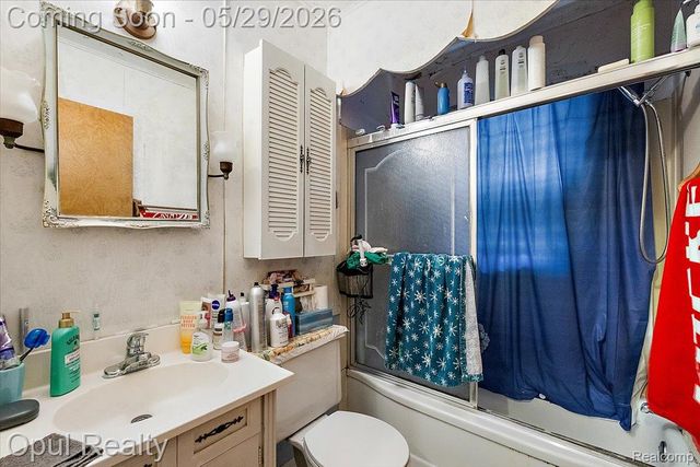 23034 Madison Street, Dearborn, MI 48124