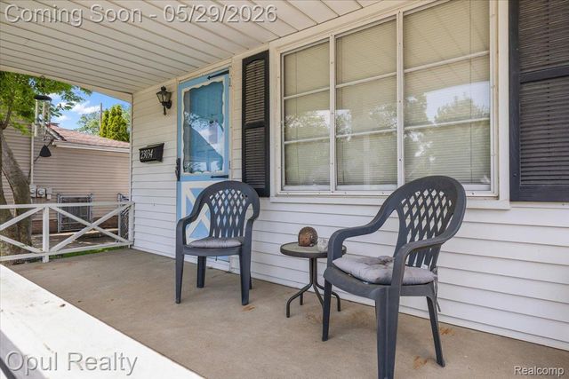 23034 Madison Street, Dearborn, MI 48124