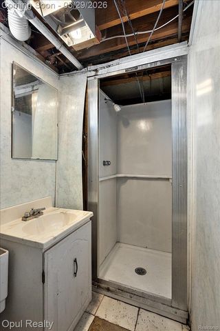23034 Madison Street, Dearborn, MI 48124