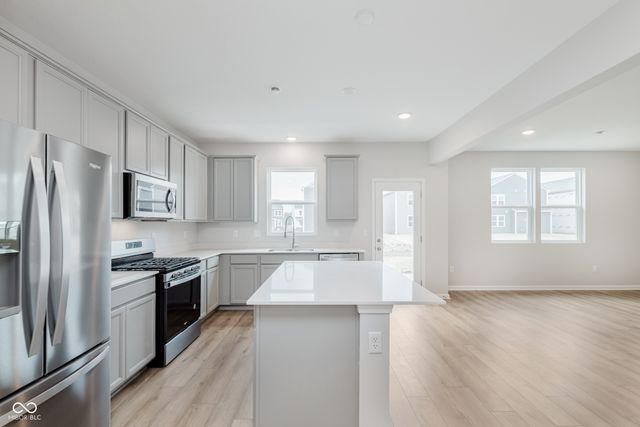 3845 Sterling Drive, Whitestown, IN 46075