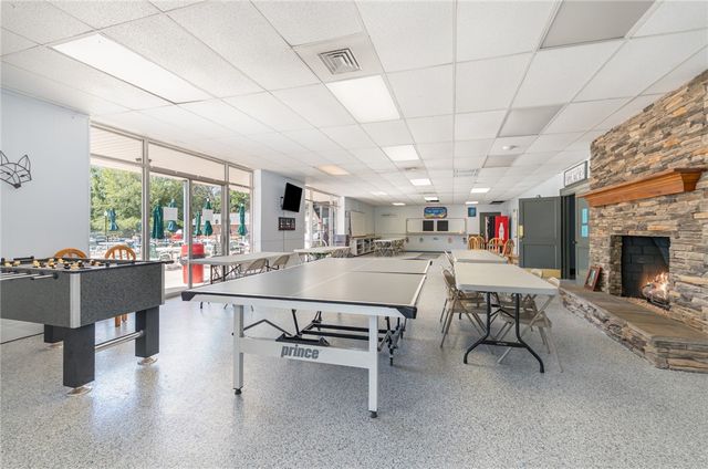 102 W Sheffield Drive, Westminster, SC 29693