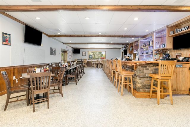 102 W Sheffield Drive, Westminster, SC 29693