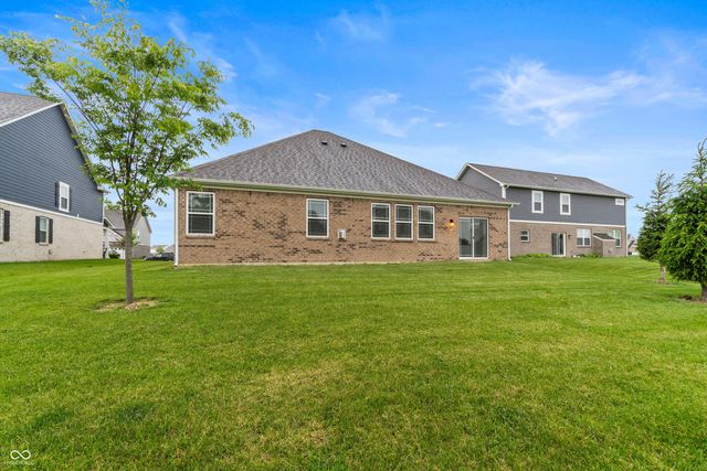1697 Pelham Drive, Greenwood, IN 46143