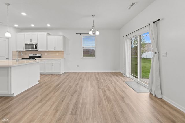 1697 Pelham Drive, Greenwood, IN 46143