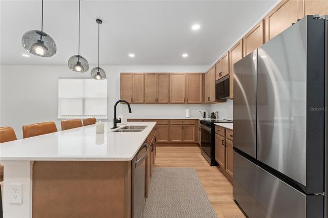 81 OVERLEAF LANE, Orlando, FL 32839