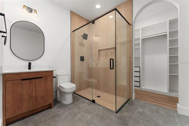 81 OVERLEAF LANE, Orlando, FL 32839