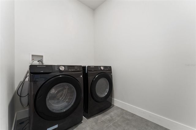 81 OVERLEAF LANE, Orlando, FL 32839