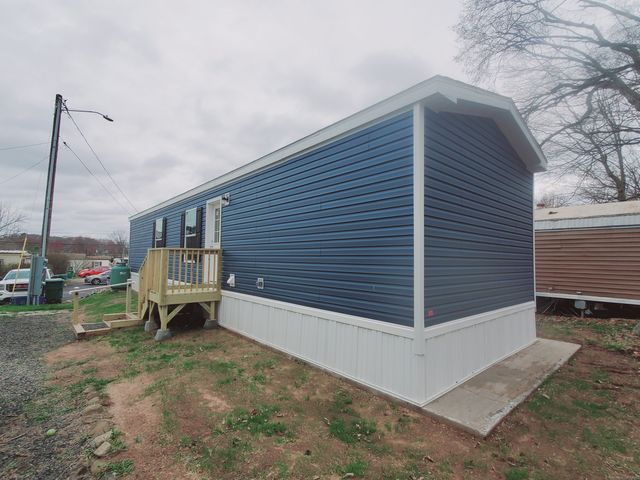 525 East Main Street 69, Branford, CT 06405