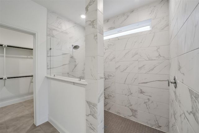 16018 Tangled Vine Lane, Conroe, TX 77302