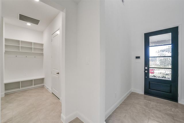 16018 Tangled Vine Lane, Conroe, TX 77302