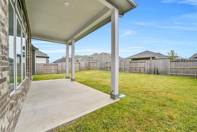 16018 Tangled Vine Lane, Conroe, TX 77302