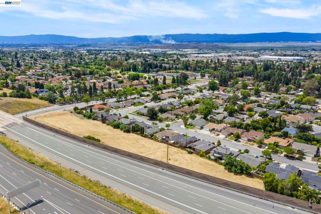 Image 8 of property listing at E Warren Ave, Fremont, CA 94539