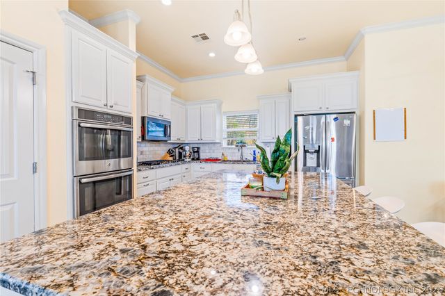 117271 S 4238 Road, Eufaula, OK 74432