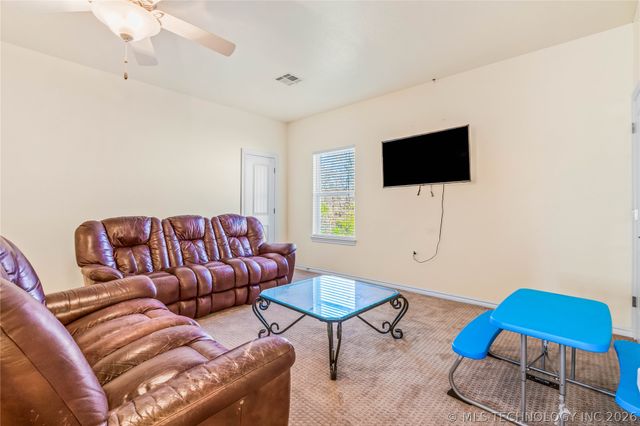 117271 S 4238 Road, Eufaula, OK 74432