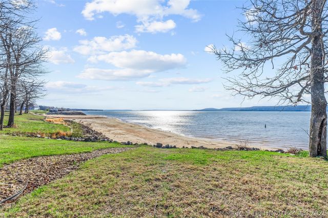 117271 S 4238 Road, Eufaula, OK 74432