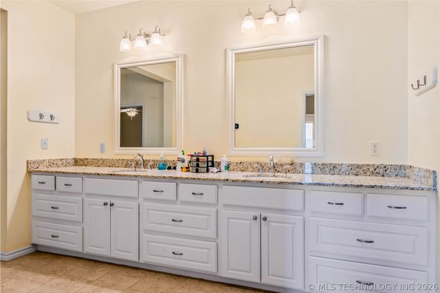117271 S 4238 Road, Eufaula, OK 74432