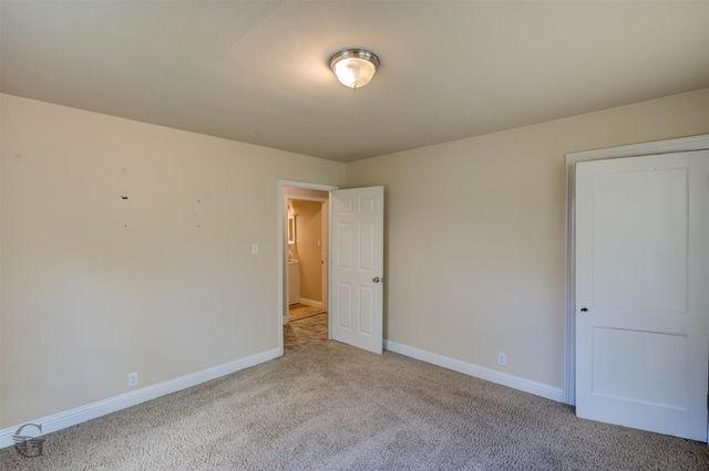 247 E 72nd Street, Shreveport, LA 71106