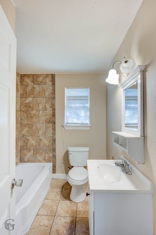 247 E 72nd Street, Shreveport, LA 71106